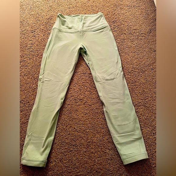Lululemon Align Size 8 leggings - Picture 2 of 5